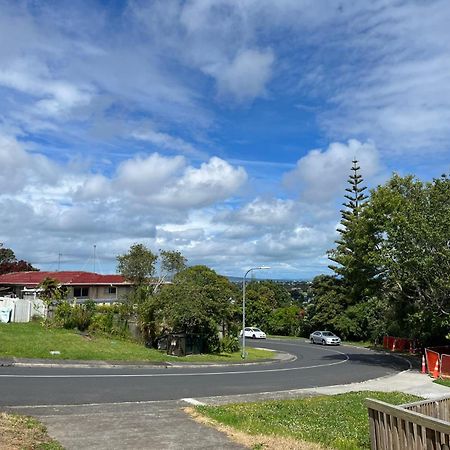 אוקלנד Totara Vale, Free Coffee, Parking And Wifi, Near Glenfield Mall And Highway 18,1 מראה חיצוני תמונה